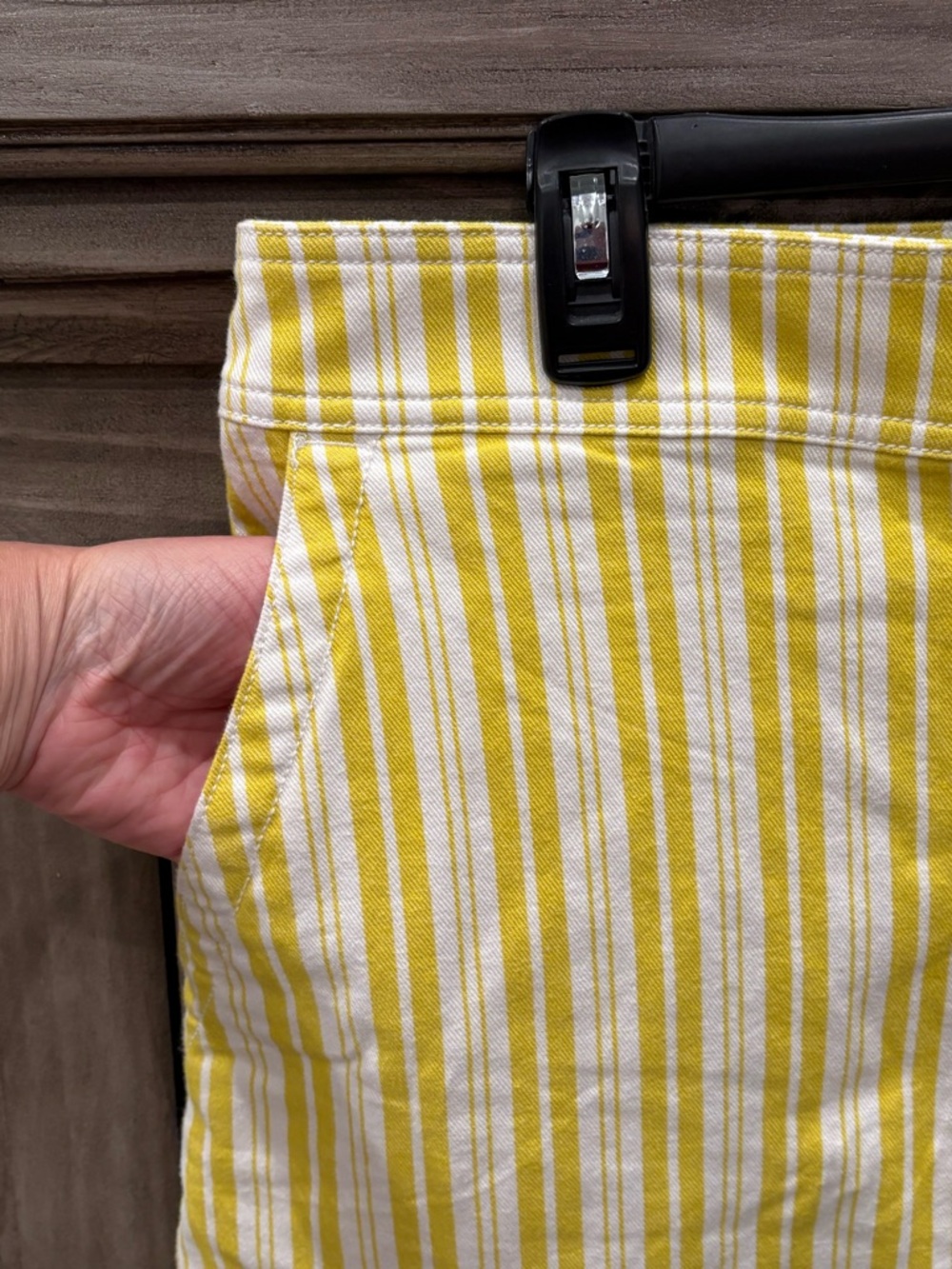 NWT Women’s LOFT Bright Yellow/White Striped Casual Skirt (14) - Picture 3 of 5